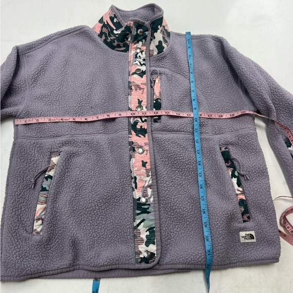 the North Face women’s purple fleece jacket M L130-13 - Picture 4 of 6